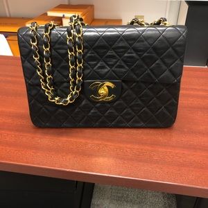 Authentic Chanel Single Flap Maxi Black Lambskin